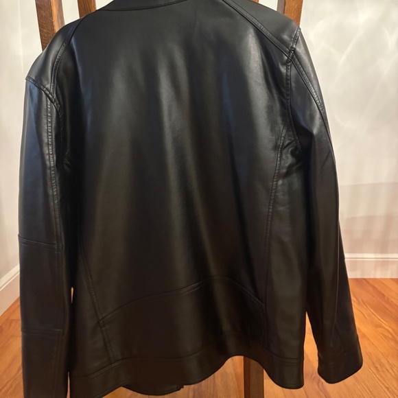 GUESS Men's Faux-Leather Detachable-Hood Motorcycle Jacket - Black, size Large - Picture 6 of 8